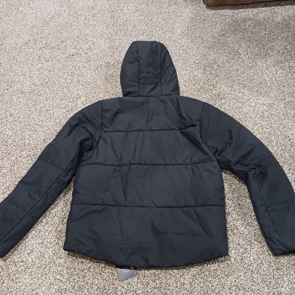 New Balance puffer coat - Picture 9 of 10